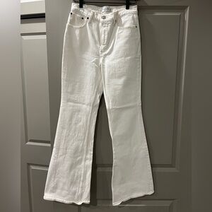 Abercrombie & Fitch High Rise Vintage Flare Jean. Good condition, size 26.